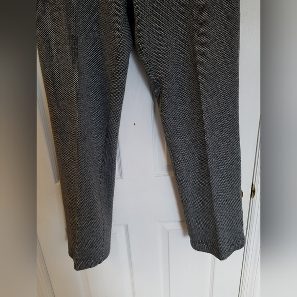 Betabrand Men's Yoga Dress Pants Tweed Like Wide Leg Size 36×32 Gray Black - Picture 5 of 17